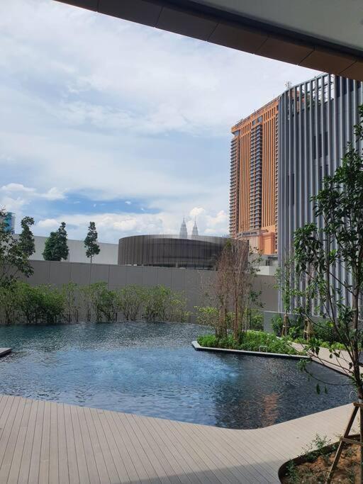 Infinity Pool/ Lucentia Bbcc, Near Lalaport, Pnb118, Klcc Apartment Kuala Lumpur Ngoại thất bức ảnh
