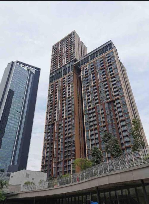 Infinity Pool/ Lucentia Bbcc, Near Lalaport, Pnb118, Klcc Apartment Kuala Lumpur Ngoại thất bức ảnh